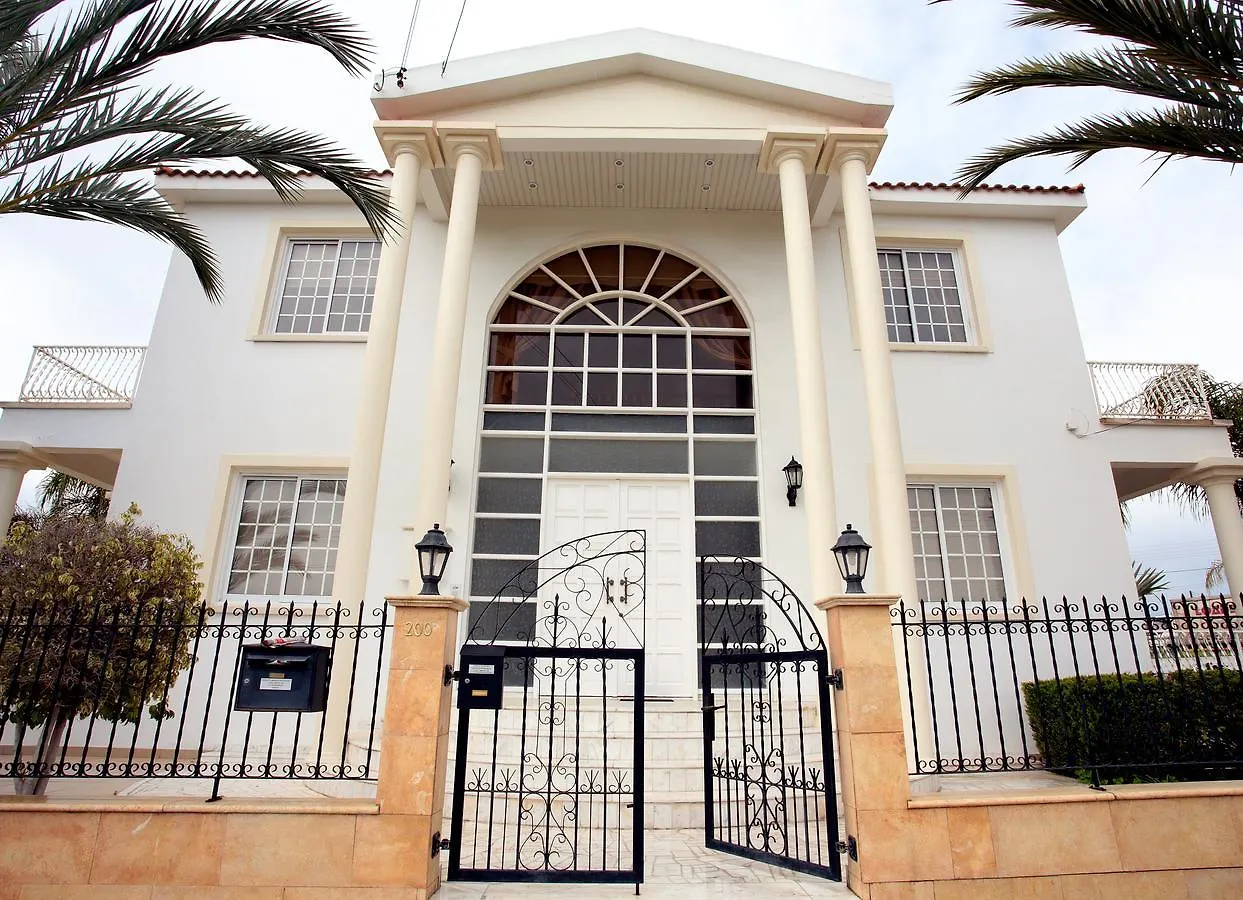 Villa The White House Larnaka
